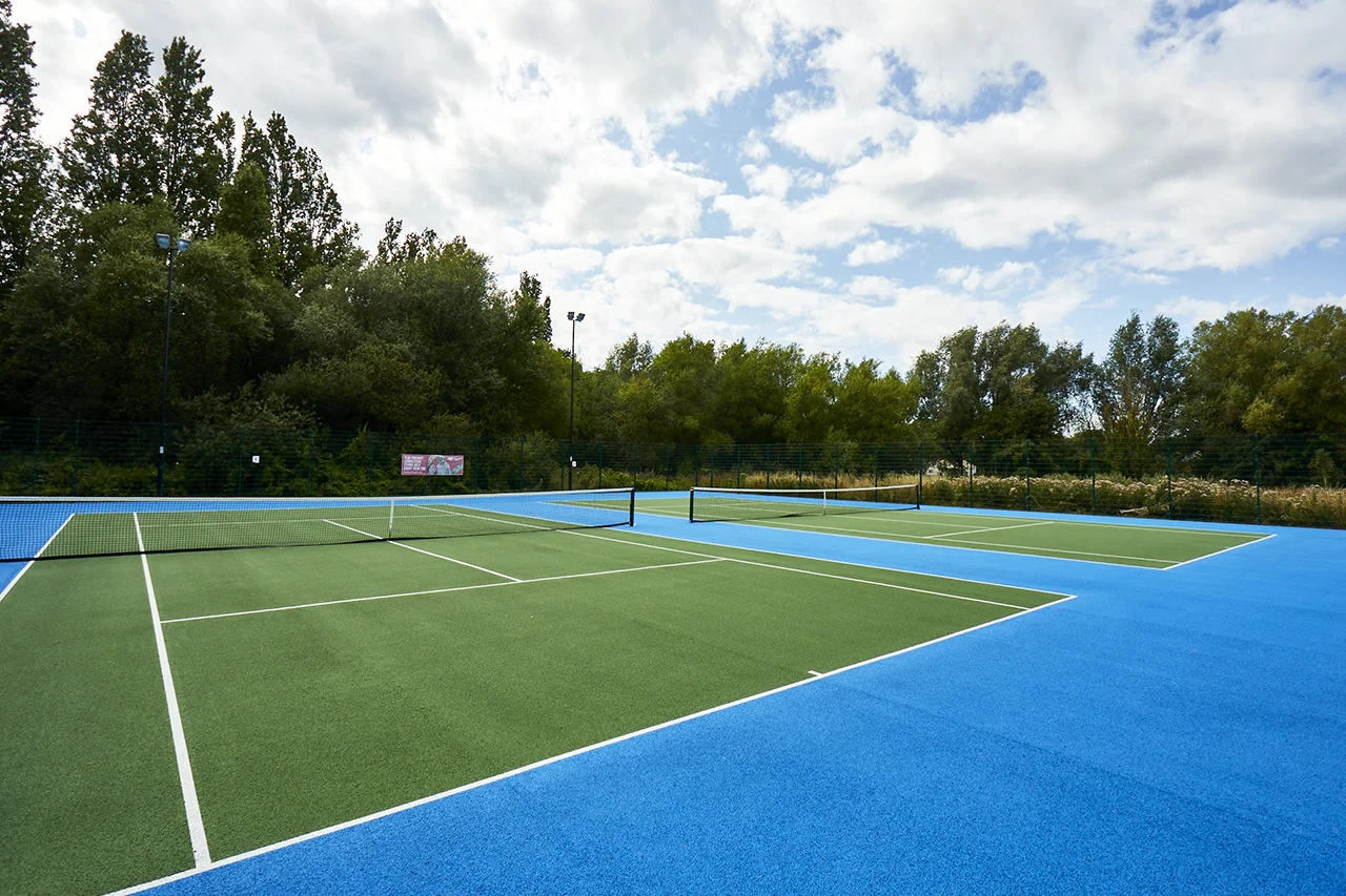 Tennis at Chinbrook Meadows